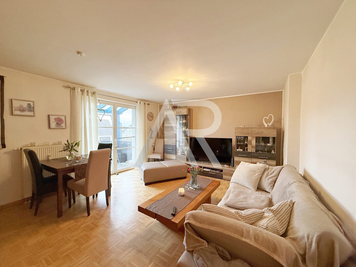 OG2 Wohn- und Essbereich